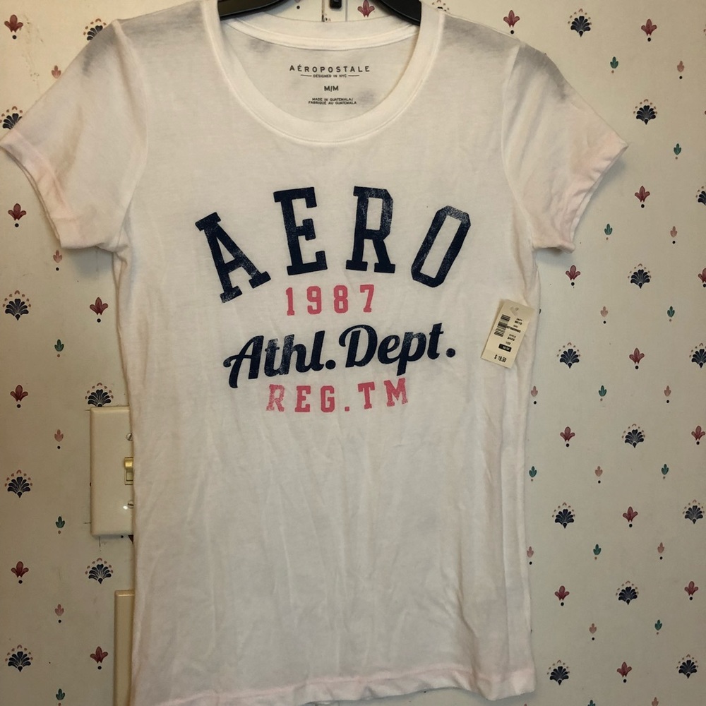 AEROPOSTALE WHITE TSHIRT